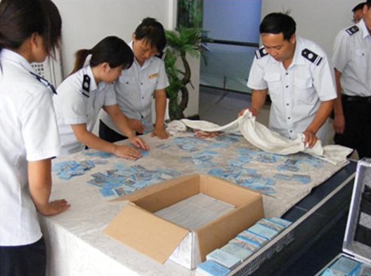 国产蜜桃AV在线免费看科技為高速公路通行卡提供全自動清洗消毒設備